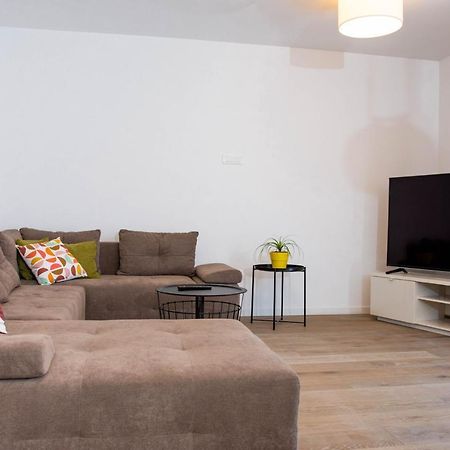 Apartment Ana Kaštela Zewnętrze zdjęcie